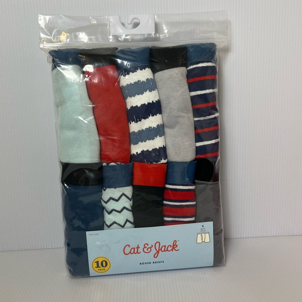 NWT Small 6-8 Cat & Jack Boys Boxer Briefs Multicolor Pack